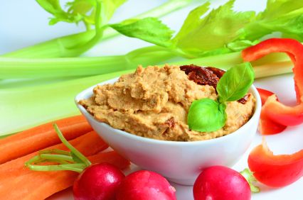 Basil and Sun-Dried Tomato Hummus