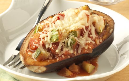 Cheesy Vegetable-Stuffed Eggplant