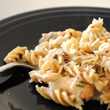 Image of White Cheddar Chicken Pasta, Spark Recipes