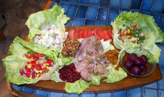 Family Salad Platter