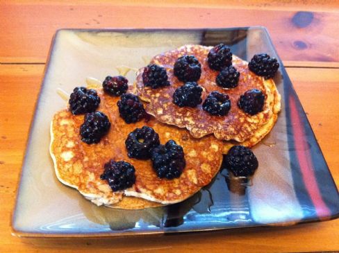 Oatmeal & Vanilla Whey Protein Pancakes