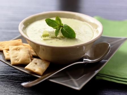 LIQUID PHASE - MINTED LEEK & PEA SOUP